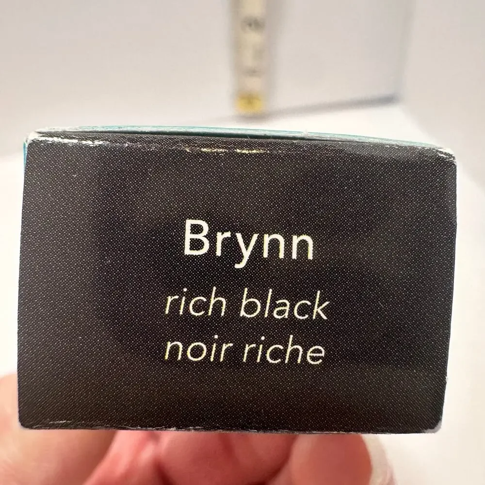 New in Box Thrive Causemetics liquid lash extensions Brynn rich black Mascara